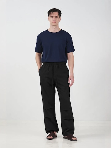 Giesto Regular Hose in Schwarz