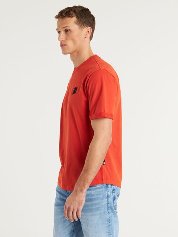 T-Shirt 'Brody' CHASIN' en rouge