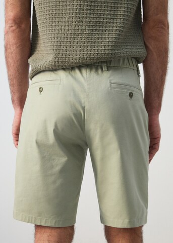MANGO MAN Regular Shorts 'Gracia' in Grün
