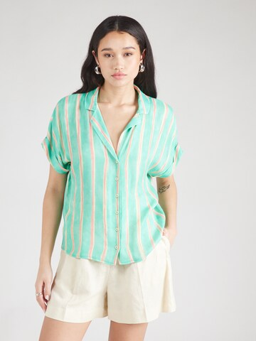 FREEMAN T. PORTER Blouse in Green: front