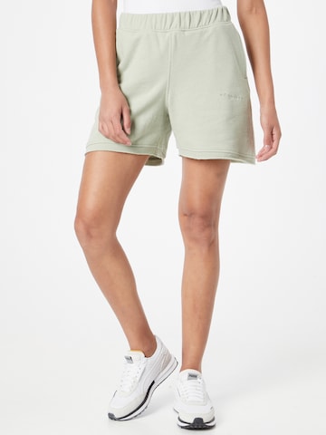 Regular Pantaloni sport de la Röhnisch pe verde: față