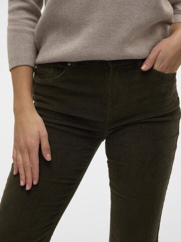 évasé Jean 'FLASH ' VERO MODA en vert