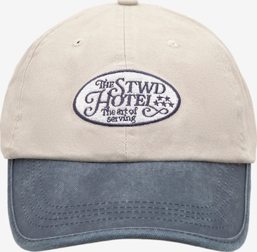 Pull&Bear Lippalakki 'THE SUITE HOTEL' värissä monivärinen: etupuoli