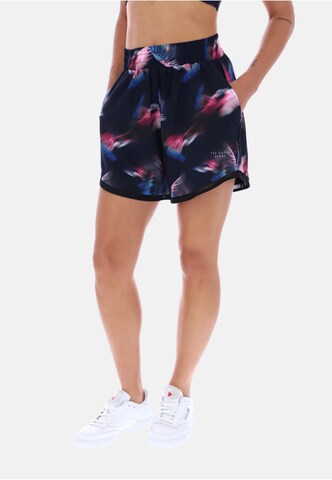 regular Pantaloni di Ted Baker in nero