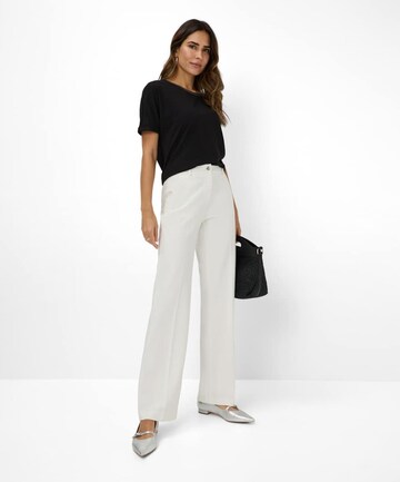 BRAX - regular Pantalón de pinzas 'MAINE' en blanco