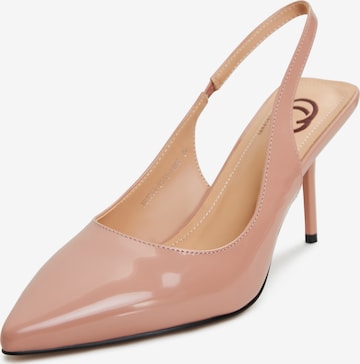 Escarpins CESARE GASPARI en beige : devant