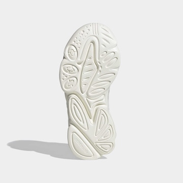 Baskets 'Ozweego' ADIDAS ORIGINALS en blanc