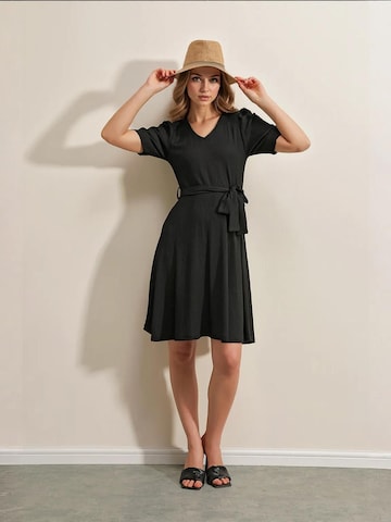 Bigdart Strickkleid in Schwarz: Vorderseite