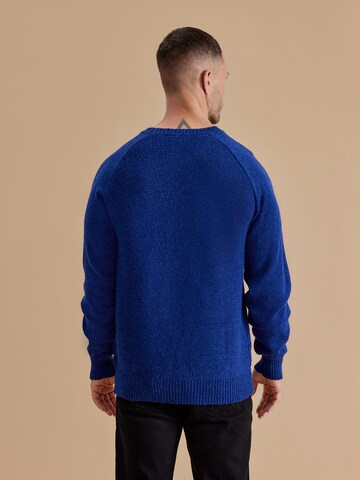 Pull-over 'Tamino' DAN FOX APPAREL en bleu