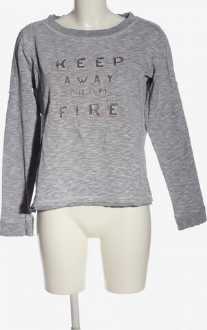 Narli Sweatshirt & Zip-Up Hoodie in S in Grey: front