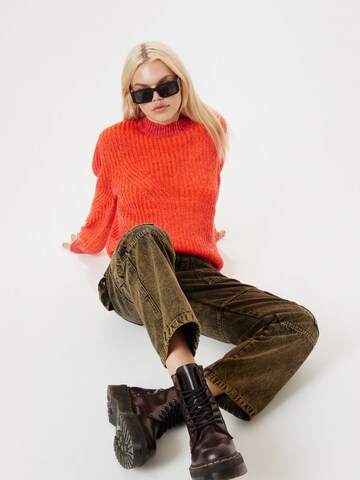 b.young Sweater in Orange