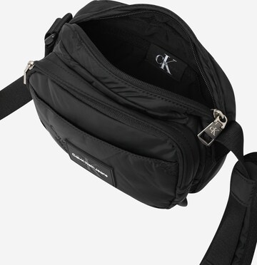 Calvin Klein Jeans Camera Bag in Black