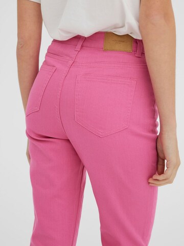 VERO MODA regular Jeans 'Brenda' i pink