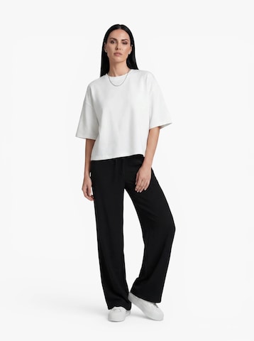Wide leg Pantaloni 'JDYCARA' de la JDY pe negru