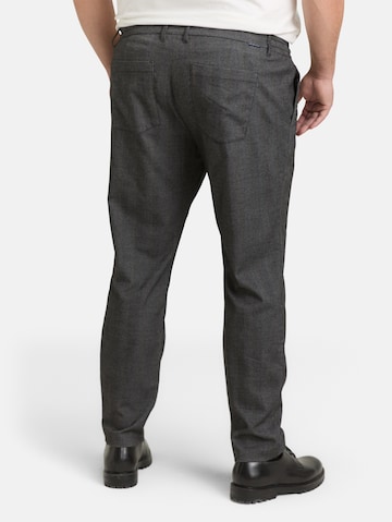 TOM TAILOR Men + Regular Chinohose in Grau