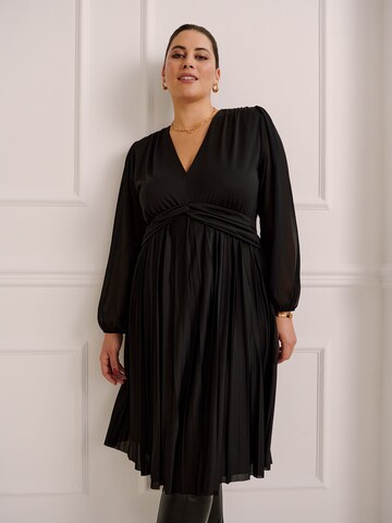 Robe 'Isa' Guido Maria Kretschmer Curvy en noir : devant