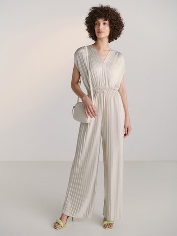 Guido Maria Kretschmer Women Jumpsuit 'Jenna' in White: front