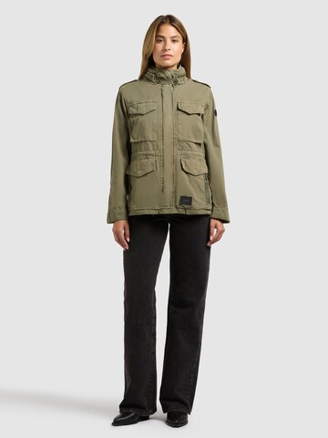 Veste mi-saison 'Nori' khujo en vert