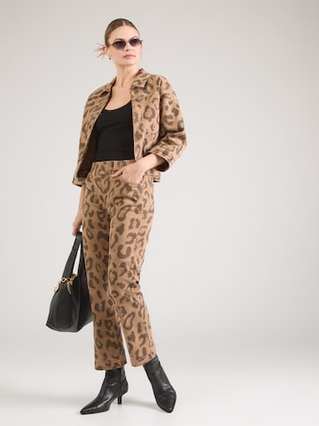 monari regular Τζιν σε καφέ