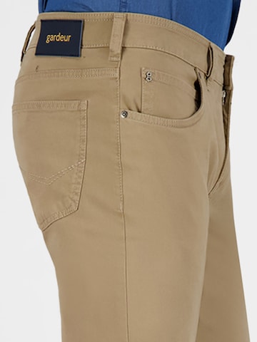 Gardeur Regular Trousers 'Bill' in Beige