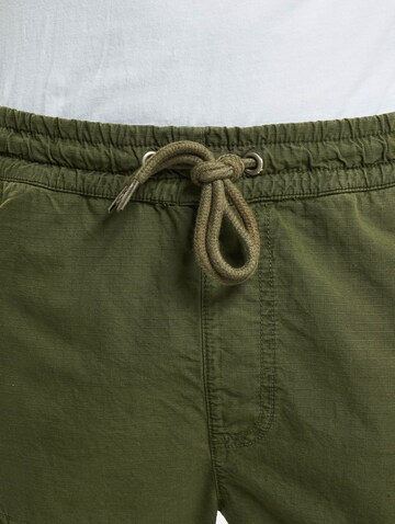 ALPHA INDUSTRIES Конический (Tapered) Брюки-карго в Зеленый