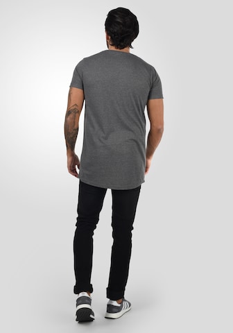 !Solid T-Shirt 'Longo' in Grau