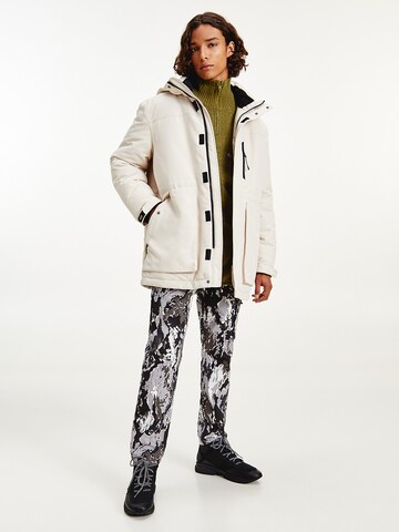TOMMY HILFIGER Winter Parka 'Tech Padded' in White: front