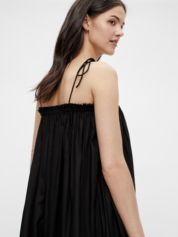 PIECES Letní šaty 'Glinda' – černá