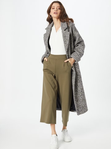ICHI Wide leg Pleat-Front Pants 'Kate' in Green