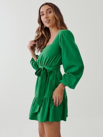 Tussah Klänning 'AMAIA' i grön