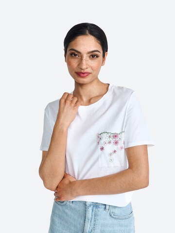 Rich & Royal Koszulka oversize w kolorze biały: przód