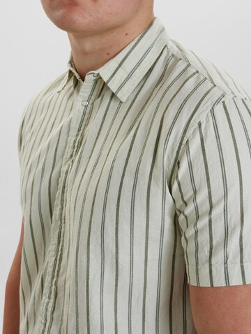 T-Shirt 'DXChe' Dxnmxrk en blanc