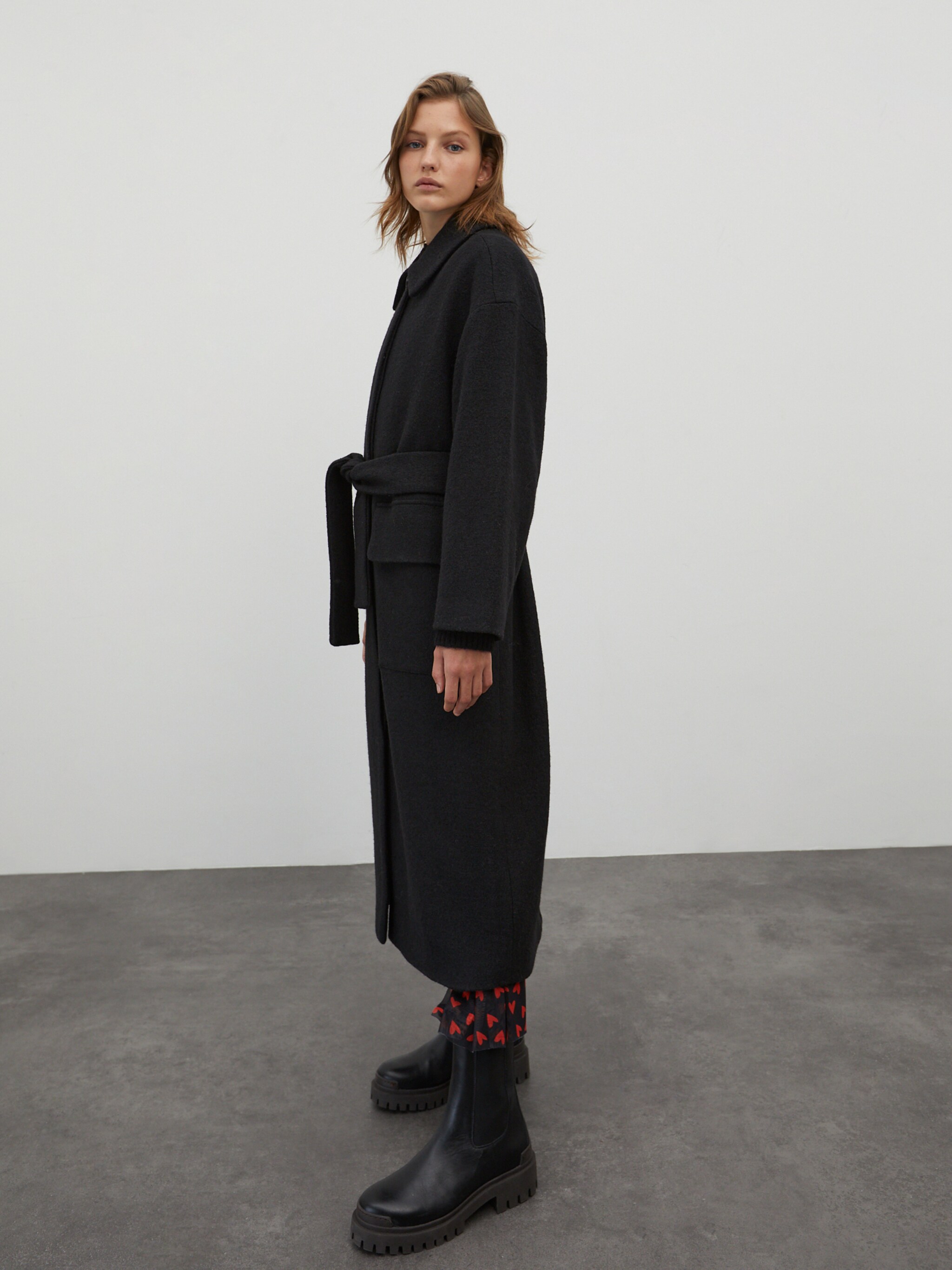 EDITED Producten Tussenmantel 'Una' Zwart