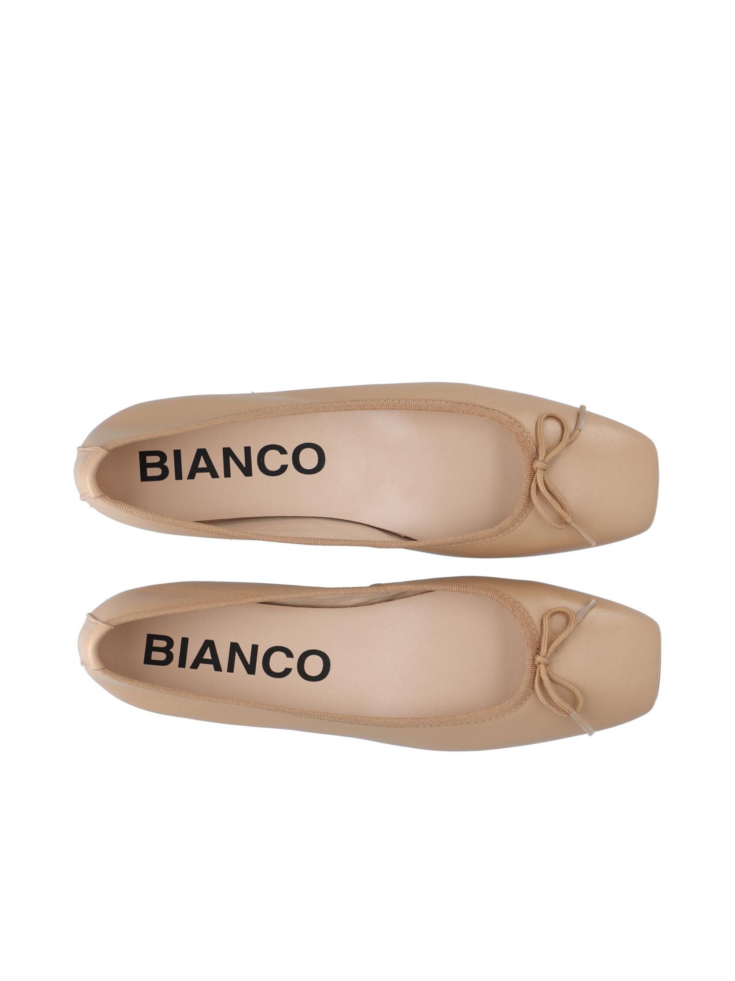 Bianco Ballerina in Beige