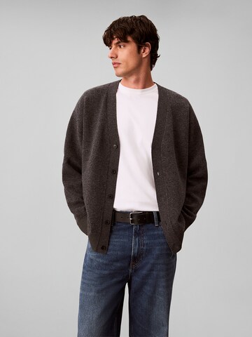 Calvin Klein Strickjacke in Grau: Vorderseite