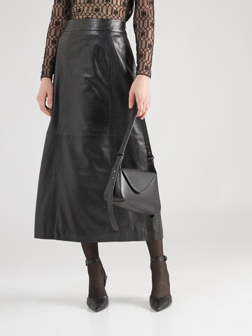 Ibana Skirt 'Stacia' in Black: front