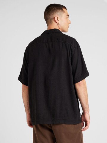 Abercrombie & Fitch - Comfort Fit Camisa em preto