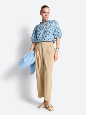 Rich & Royal - Blusa em azul