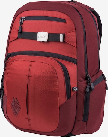 NitroBags Rucksack 'Hero' in Rot: Vorderseite