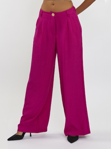 FRESHLIONS Wide leg Pants in Pink: front