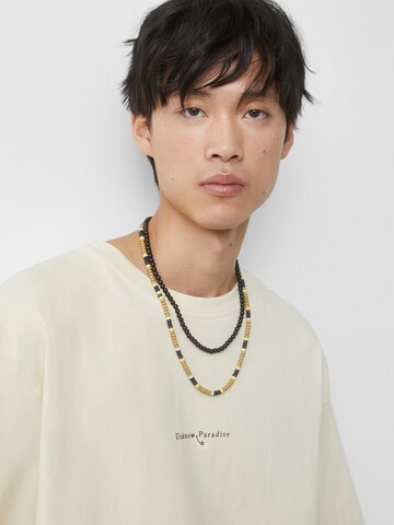 Pull&Bear T-Shirt in Beige