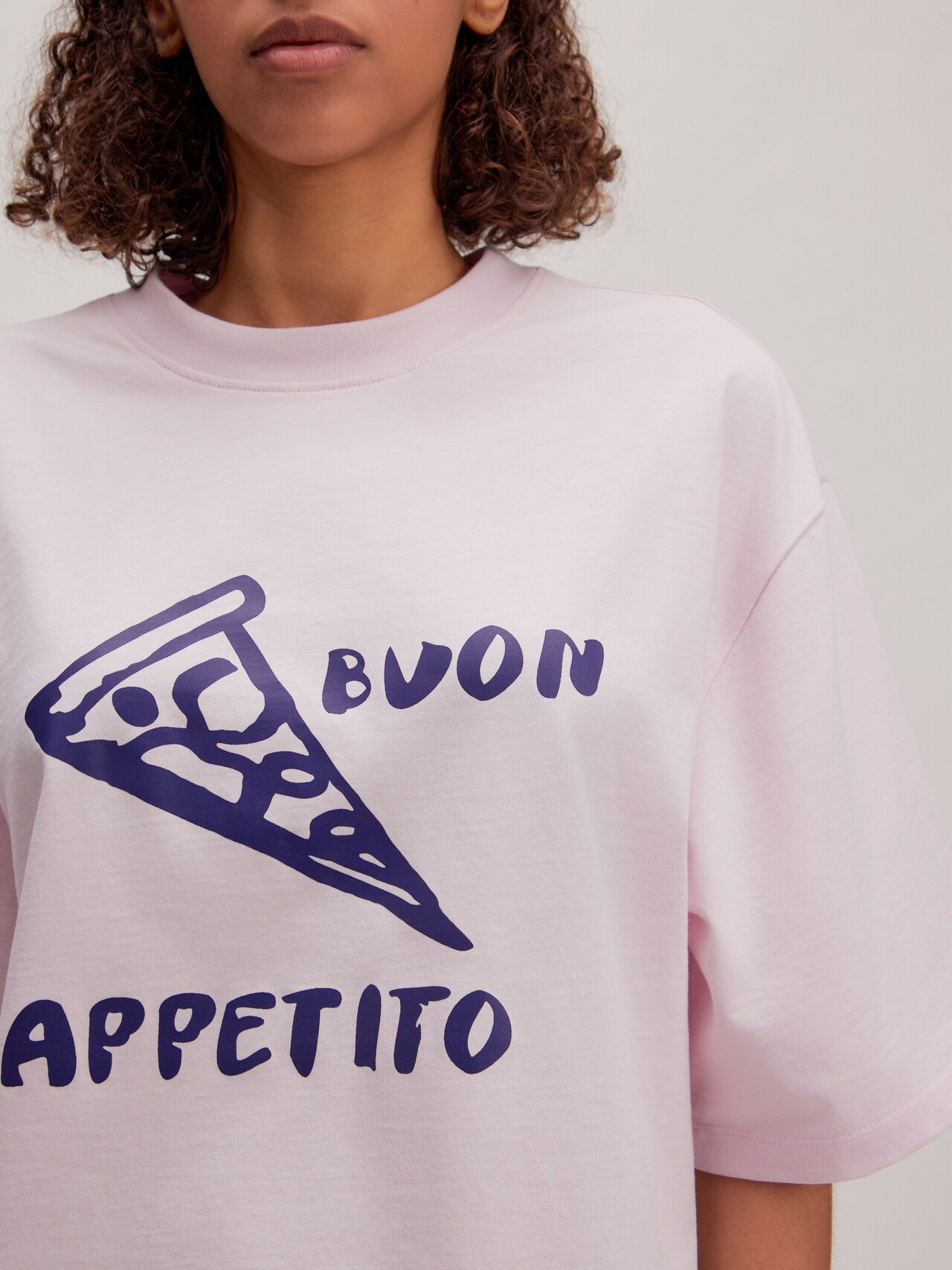 EDITED Neuheiten Shirt 'Xiat' pink