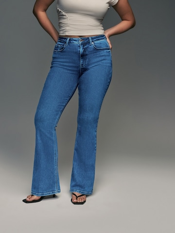Flared Jeans di Next in blu: frontale