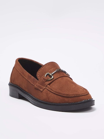 Trendyol Slip-ons in Brown: front