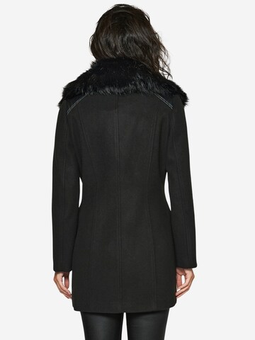 KOROSHI Between-Seasons Coat in Black