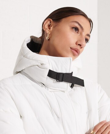 Superdry Winterjacke 'Expedition Cocoon' in Weiß