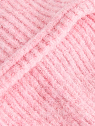 Bonnet self. en rose