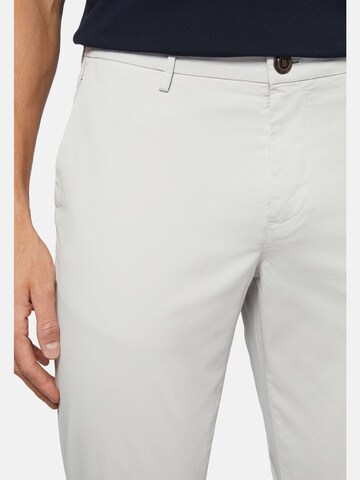 Coupe slim Pantalon chino Boggi Milano en gris
