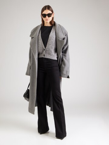 Cardigan 'COOPIE' DRYKORN en gris