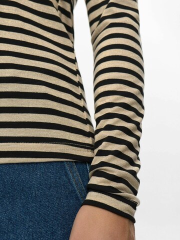 NÜMPH T-shirt 'NURIXIE' in Gold